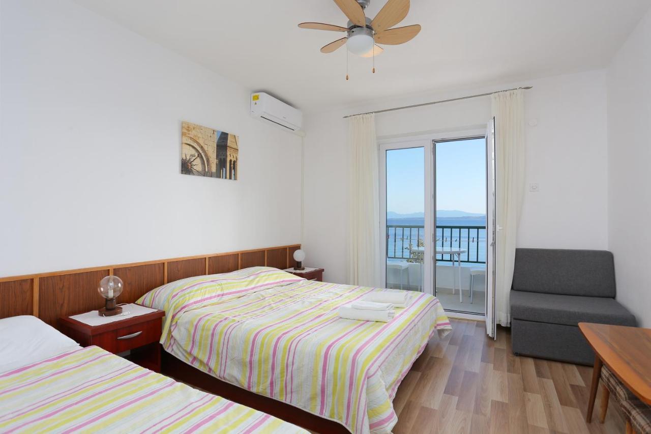 Apartments By The Sea Igrane, Makarska - 6653 Buitenkant foto