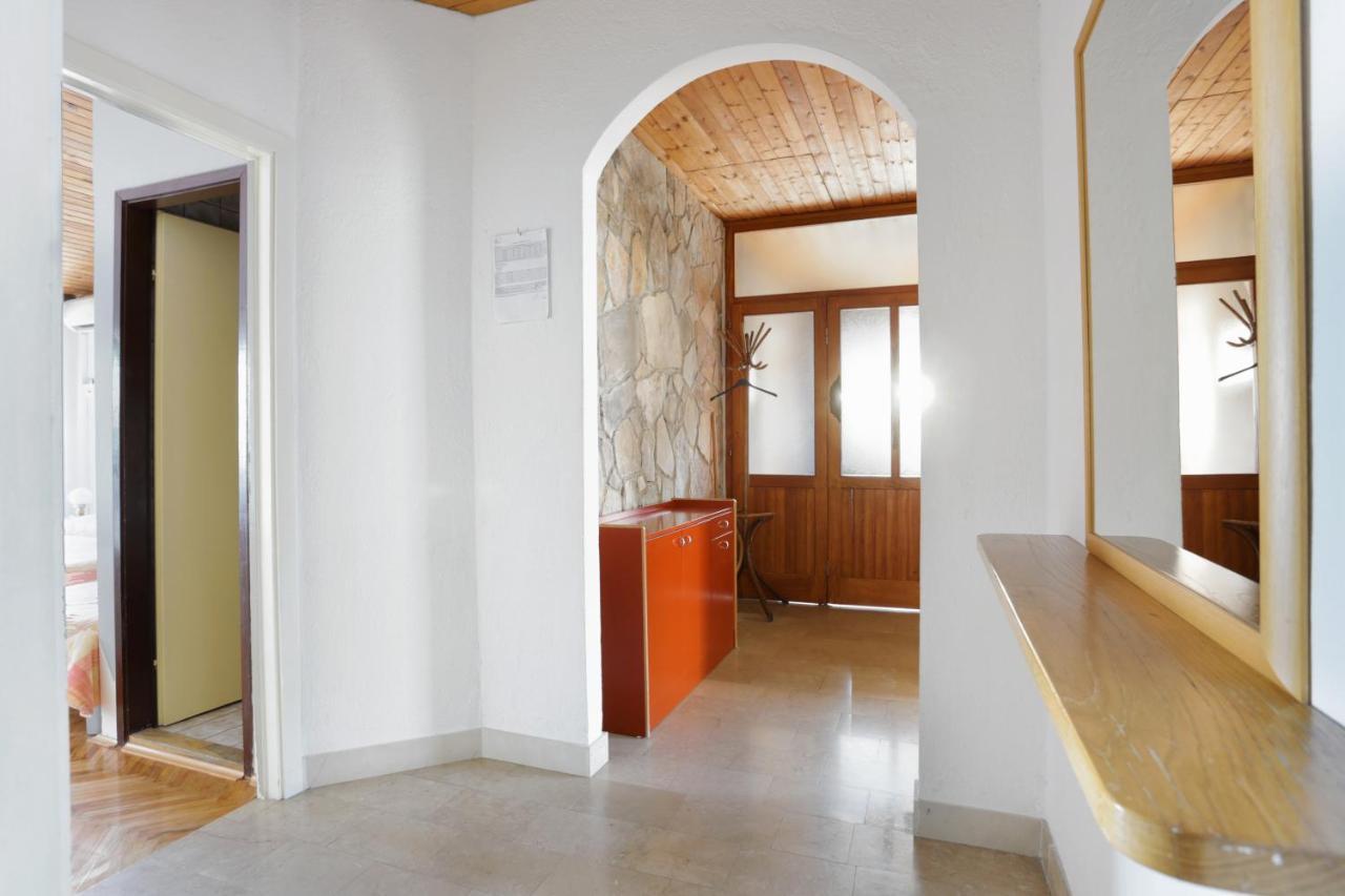 Apartments By The Sea Igrane, Makarska - 6653 Buitenkant foto