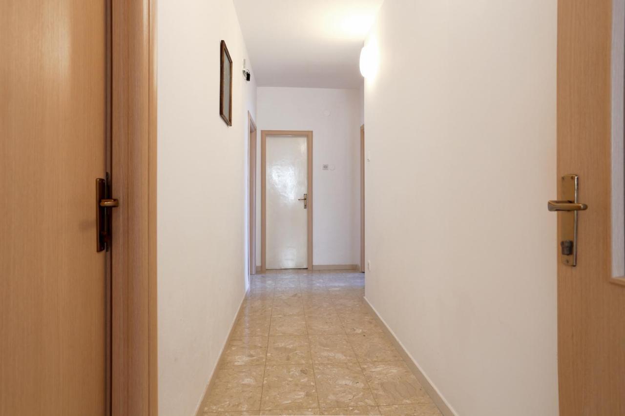 Apartments By The Sea Igrane, Makarska - 6653 Buitenkant foto