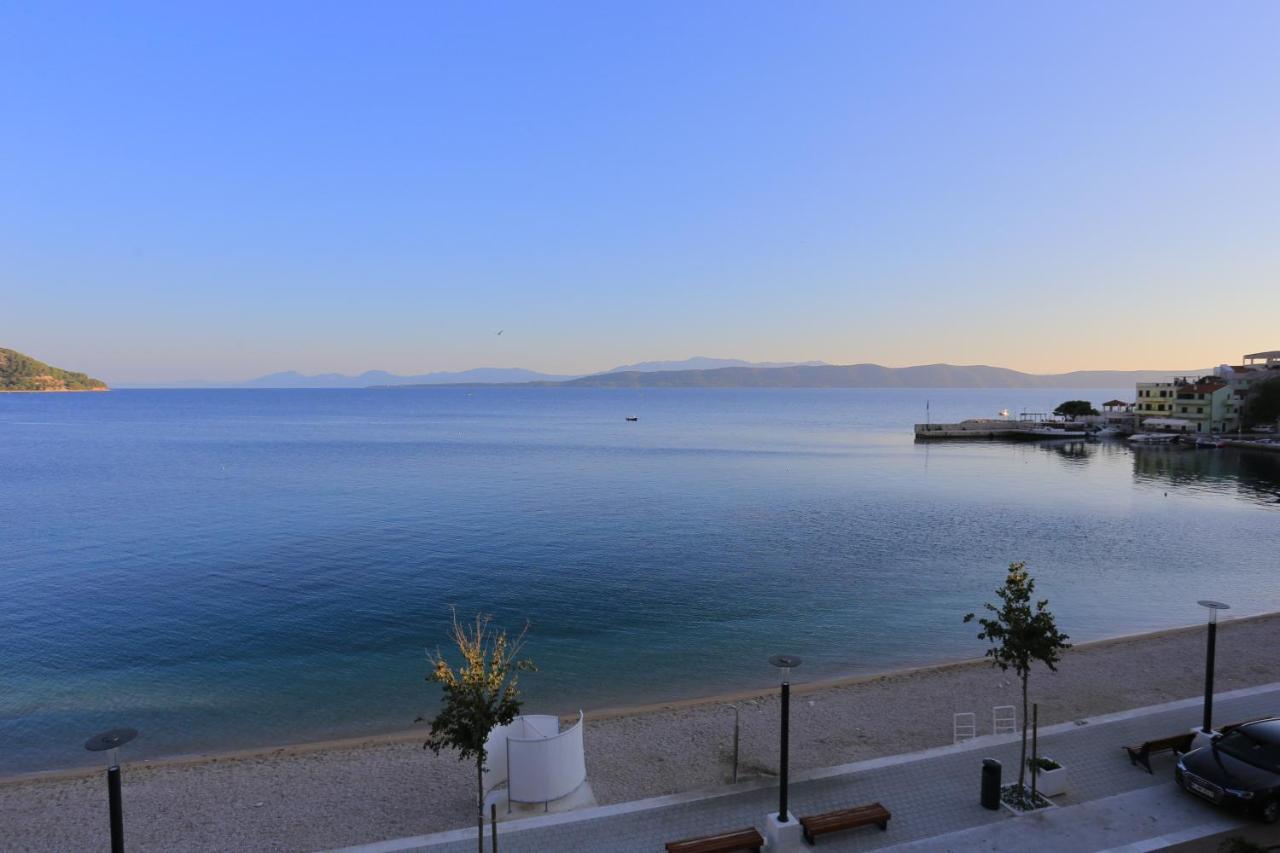 Apartments By The Sea Igrane, Makarska - 6653 Buitenkant foto