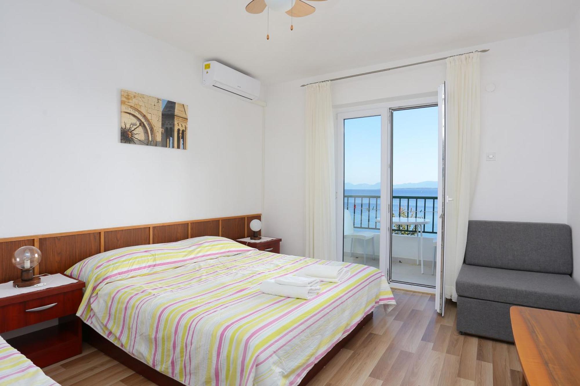 Apartments By The Sea Igrane, Makarska - 6653 Kamer foto